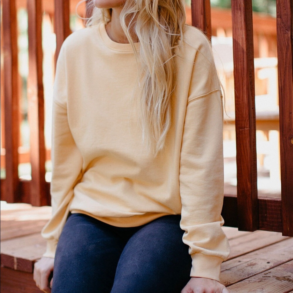 Sweatshirt
